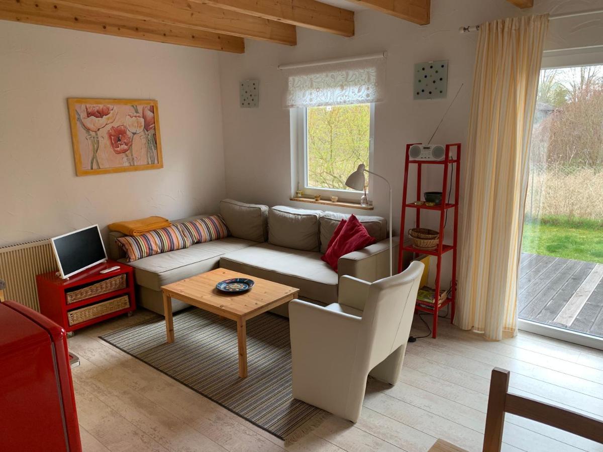 Gästehaus A+C Bovet Wesenberg Exteriör bild