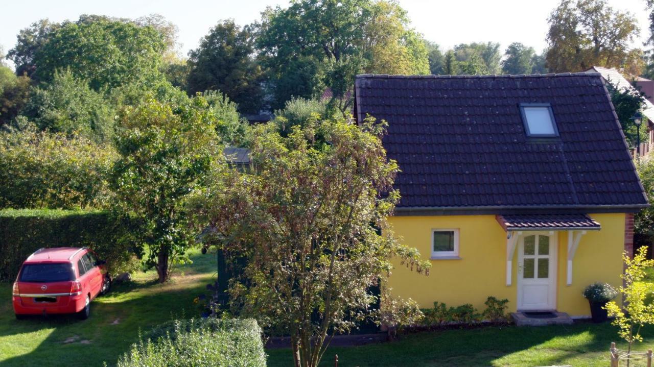 Gästehaus A+C Bovet Wesenberg Exteriör bild